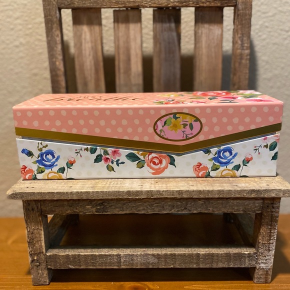 Spring Floral Nesting Boxes Set Of 4, Floral Stackable Decorative Storage Boxes - Picture 11 of 16